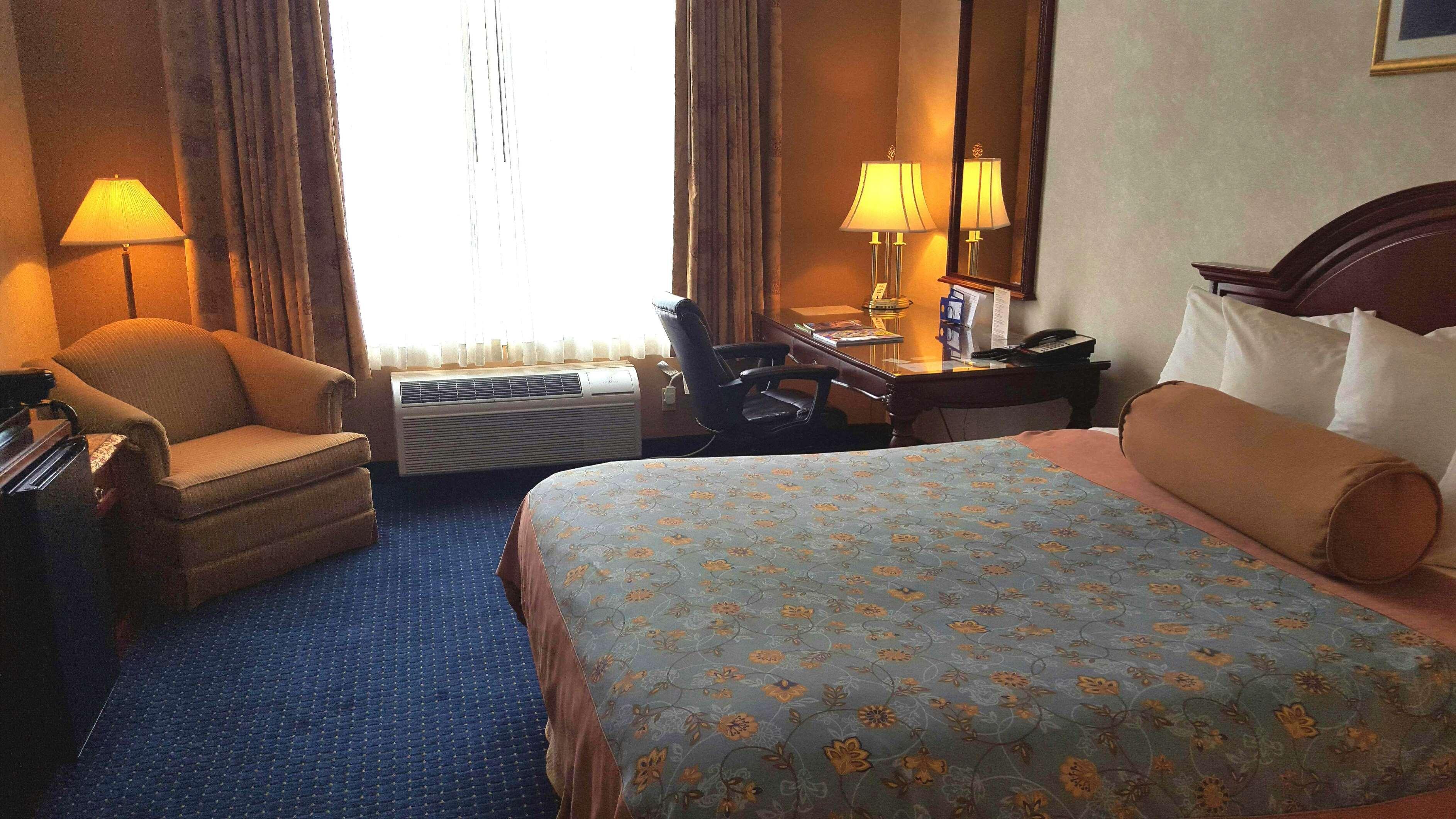 Best Western Plus Mentor-Cleveland Northeast Exterior foto